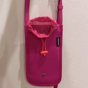Lululemon athletica cross body